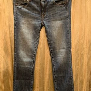 AE Crop Jeans